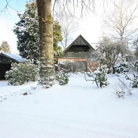 Weisse Hoehen -ferienhaus, Dibbersen Bei Hamburg Holiday home