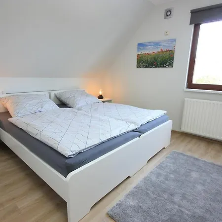 Weiße Höhen -ferienhaus, Dibbersen Bei Hamburg Ferienhaus