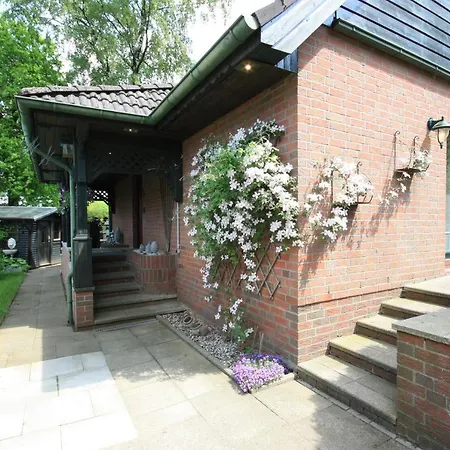 Weisse Hoehen -ferienhaus, Dibbersen Bei Hamburg